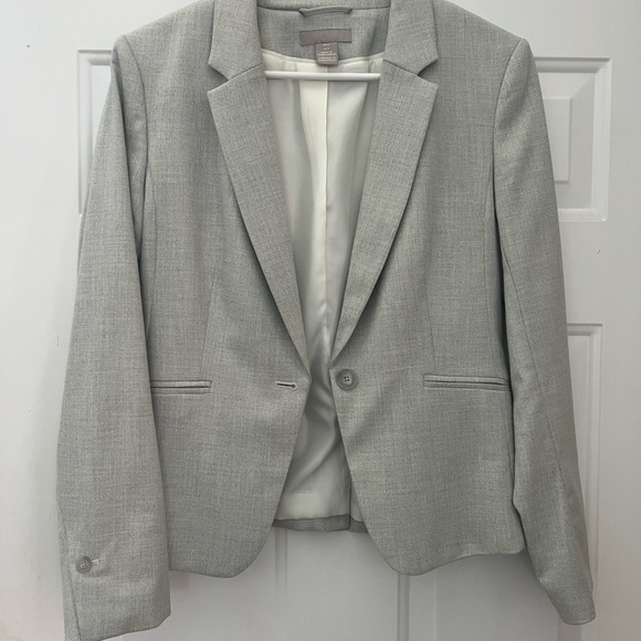 Short formal collared coat - Picture 2 of 2